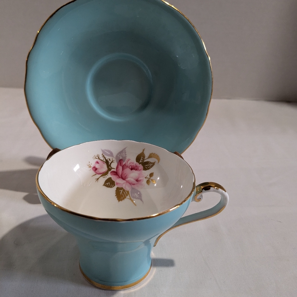VTG Aynsley Bone China Corset Teacup And Saucer Green Rose Gold Trim